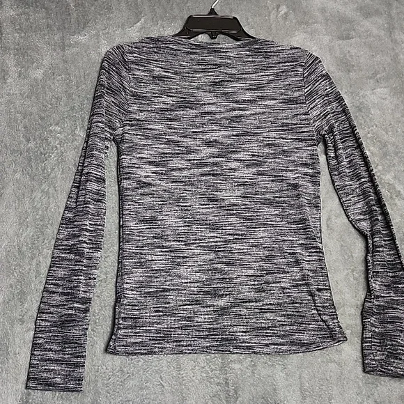 Prince & Fox Boys Long Sleeve Tshirt. Size Large. - Picture 4 of 5